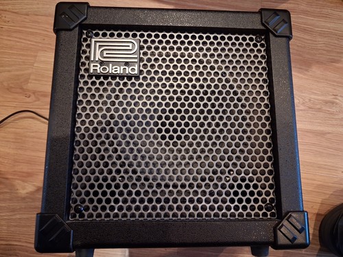 Roland cube 20x - roland, solid-state