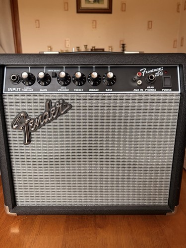 Fender frontman 15g - 15w, solid
