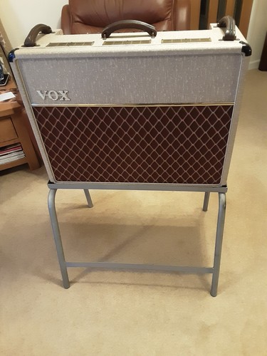 Vox 30th aniversary amp - ac,