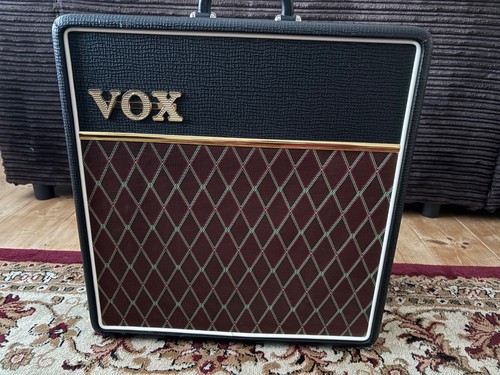Vox ac4 valve guitar - 12",