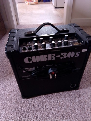 Roland cube 30x - 30x, guitar