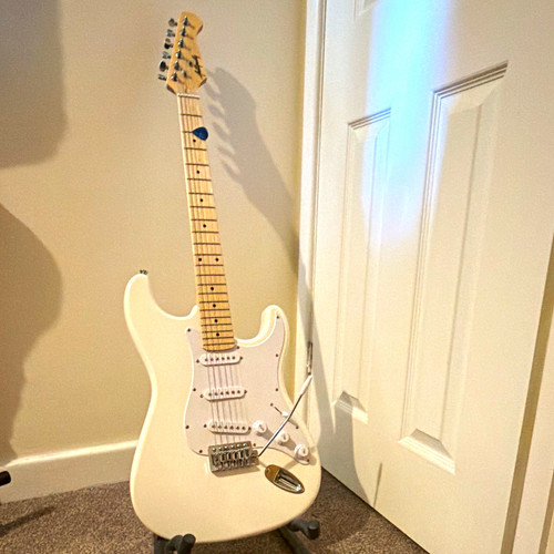 White electric guitar - white, amp