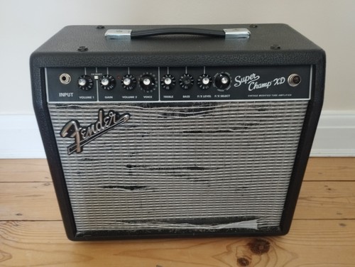 Fender superchamp guitar - xd,