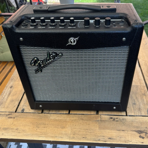 Fender mustang electric - mustang,