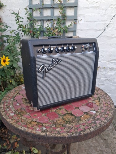 Fender frontman 15g guitar - fender,