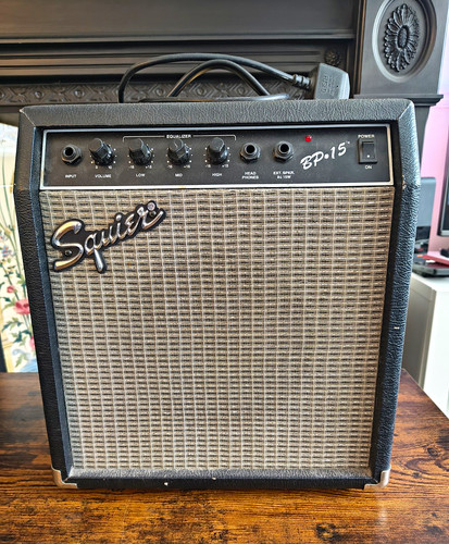 Squier 15w solid state - squier,