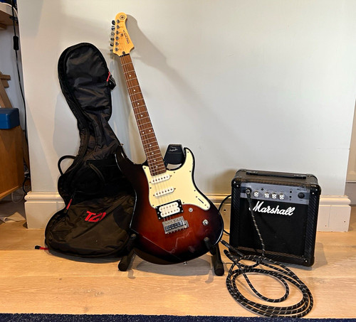 Guitar yamaha pacifica - yamaha,