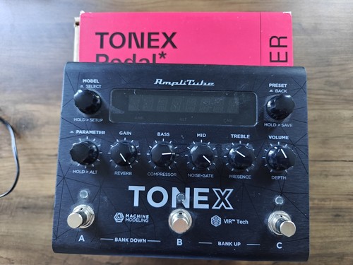 Multimedia tonex guitar - ik,